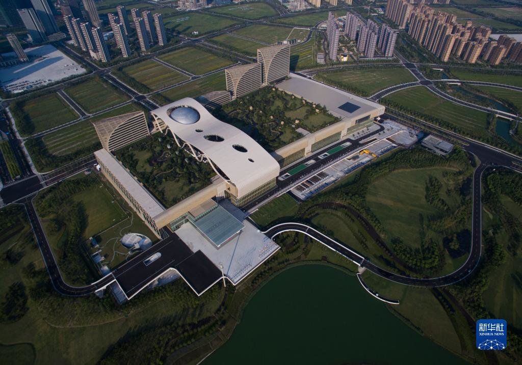 这是二十国集团领导人杭州峰会主场馆——杭州国际博览中心（2016年8月25日摄）。新华社记者 黄宗治 摄