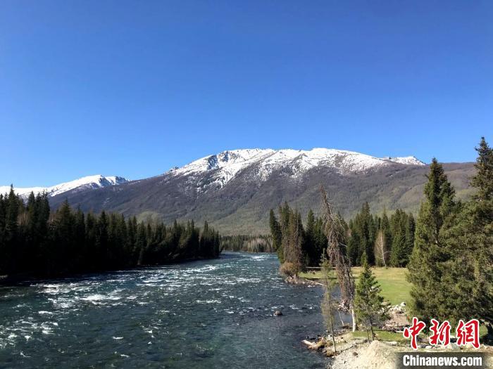 新疆阿勒泰：推出多项优惠政策所有A级景区免门票