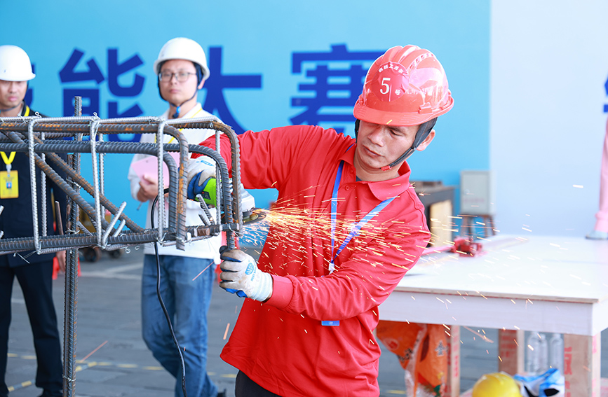 钢筋工赛项比赛现场。主办方供图 钢筋工赛项比赛现场。主办方供图